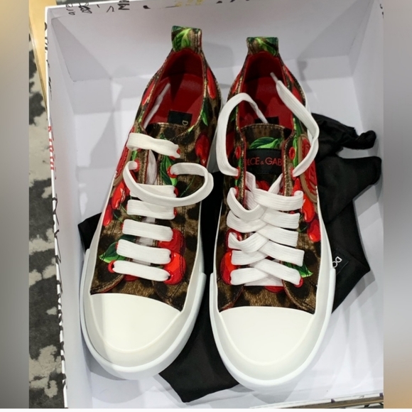 NWT NIB Dolce & Gabbana Portofino Cherry Sneakers - Picture 3 of 10